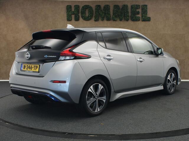 Nissan LEAF N-Connecta 40 kWh SOH 92,2%!! - ORIGINEEL NEDERLANDSE AUTO - PARKEERSENSOREN VOOR EN ACHTER - HOMMEL ONDERHOUDEN - DODEHOEKDETECTIE - STUUR EN STOEL VERWARMING - KEYLESS ENRTY & START - 360 GRADEN CAMERA