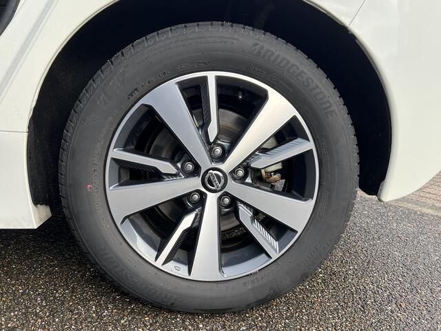 Nissan LEAF Acenta 40 kWh VAN: ¤15.900,- VOOR: ¤13.877,- UW EINDEJAARSVOORDEEL: ¤2.023| CAMERA| CARPLAY/ ANDROID AUTO| RIJKLAARPRIJS INCL. 12 MND BOVAG GARANTIE|