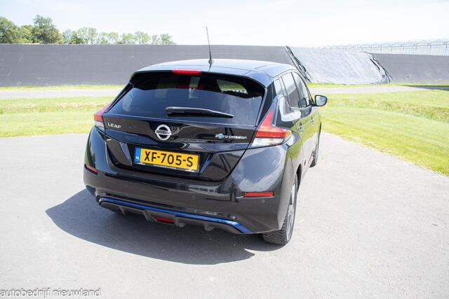 Nissan LEAF Tekna 40 kWh