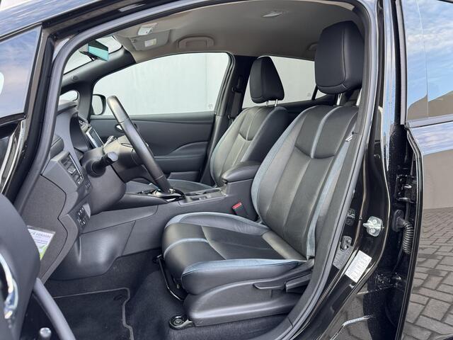 Nissan LEAF e+ Tekna 62 kWh 100% dealer onderhouden / Stoelverwarming Voor & Achter / Adaptieve Cruise Control / Warmtepomp / Bose Audio / Rondzichtcamera / Stuurverwarming / Dodehoekdetectie / Apple Carplay & Android Auto /