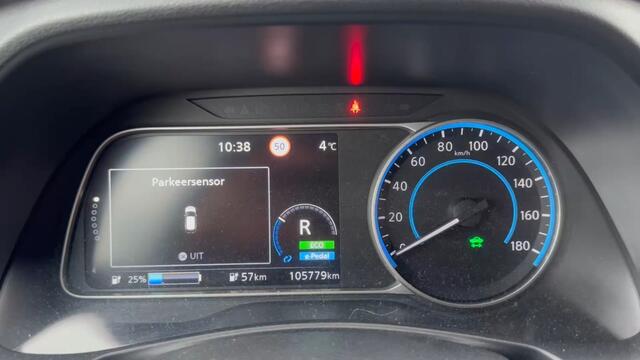 Nissan LEAF TEKNA 40 KWH