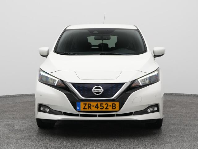 Nissan LEAF N-Connecta 40 kWh | NAVI | STOEL- EN STUURVERW.
