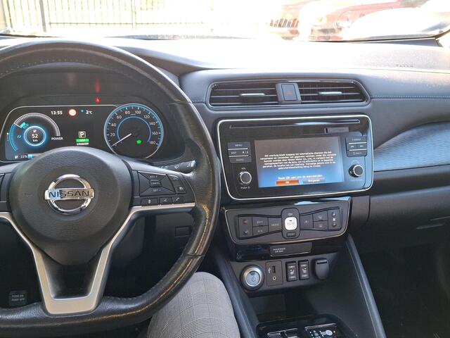 Nissan LEAF Acenta 40 kWh