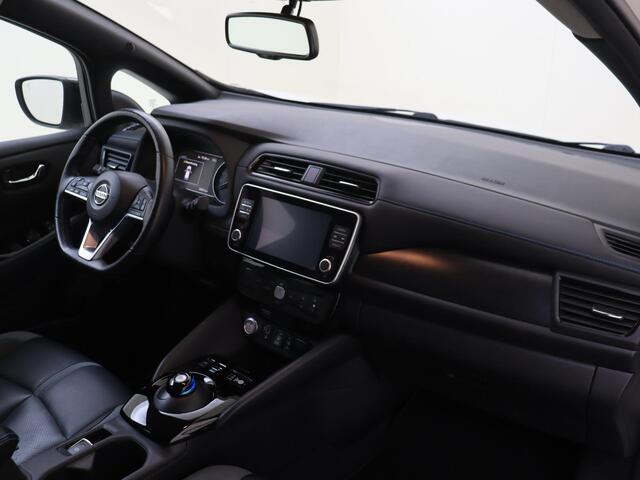 Nissan LEAF e+ Tekna 62 kWh | achterbank verwarmd | airco automatisch | Apple Carplay/Android Auto | Autonomous Emergency Braking | cruise control adaptief met Stop&Go | dodehoek detectie | file assistent | lederen/microvezel bekleding | LED koplampen | lichtmetalen