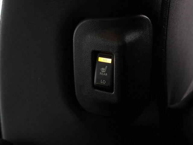 Nissan LEAF 2.ZERO EDITION 40 kWh | Stoelverwarming | Rondomzicht camera | Pilot assist | Dodehoek detectie | Climate control | Half leder |