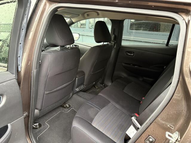 Nissan LEAF e+ N-Connecta 62 kWh 360CAMERA/KEYLESS/DODEHOEK/CARPLAY/WINTERPACK