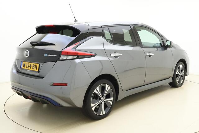 Nissan LEAF e+ N-Connecta 62 kWh | Camera | Navigatie | Stuur- en stoelverwarming | Climate Control | Lichtmetalen velgen