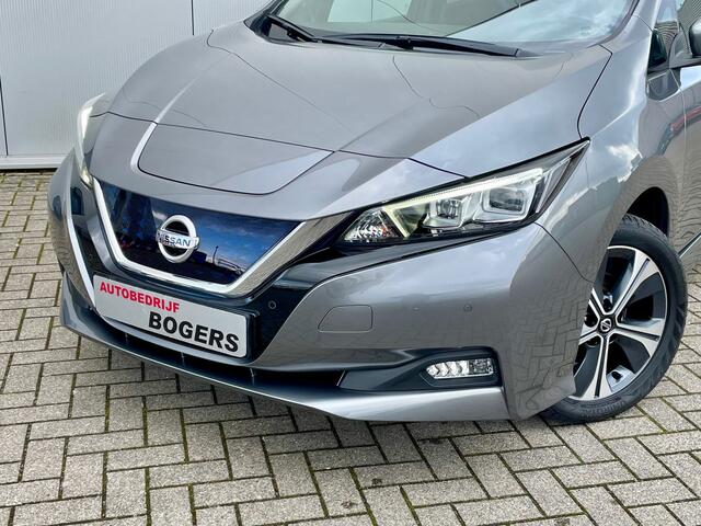 Nissan LEAF e+ N-Connecta 62 kWh Navigatie, Adaptive Cruise Control, LED, 360 Camera, Trekhaak, Stoel/Stuurverwarming