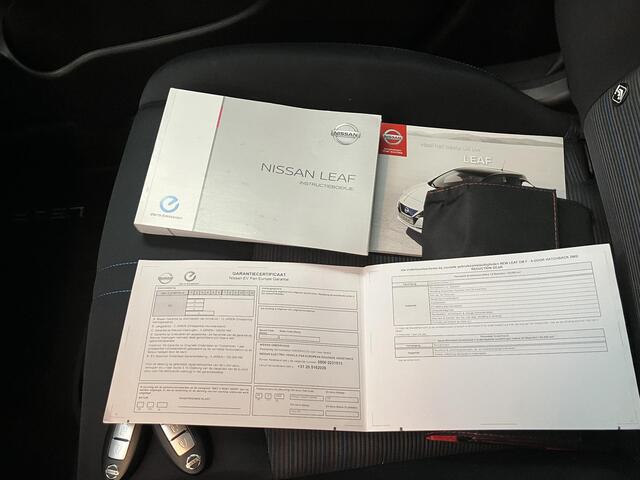 Nissan LEAF N-Connecta 40 kWh / 270 KM WLTP / Eerste Eigenaar / Dealer Onderhouden / Navigatie / 360 Graden Camera / Stoel- en Stuurverwarming / Keyless /