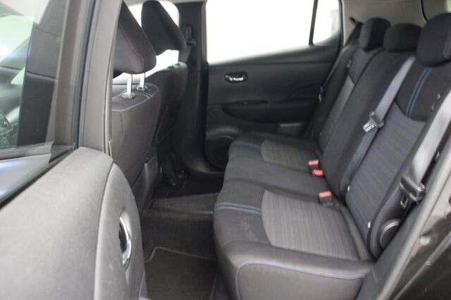 Nissan LEAF 2.Zero Edition 40 kWh - Navi, Cruise, 360 Camera, Stoel/Stuur Verw.