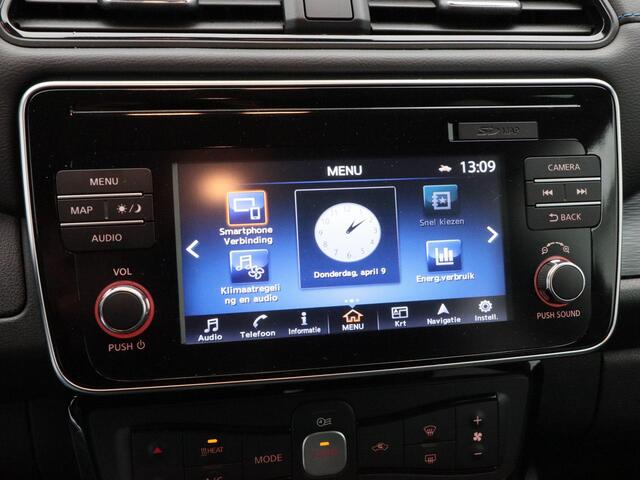 Nissan LEAF Tekna 40 kWh 150 Pk | 360° Camera | Stoelverwarming | Achterbank Verwarming | Navigatie | Bose Audio | Adaptive Cruise | 17 Inch | 145.323 Km !!