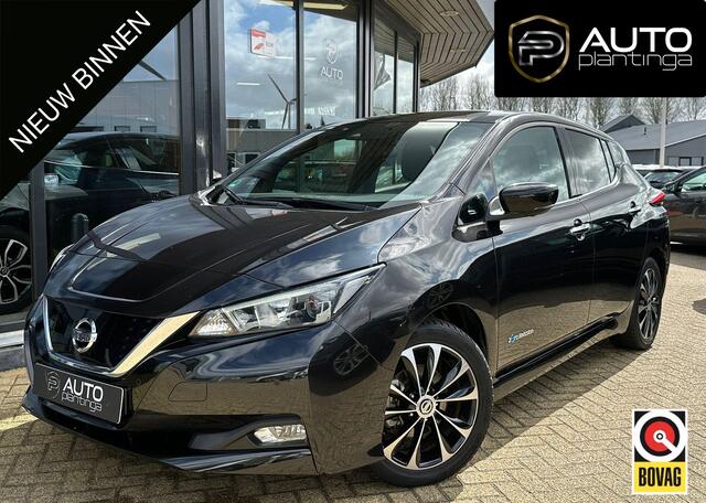 Nissan LEAF 40 kWh LUXE | SOH 91,6% | Achteruitijcamera | Navigatie | Climate Control | Lichtmetalen Velgen | 2 Sleutels |