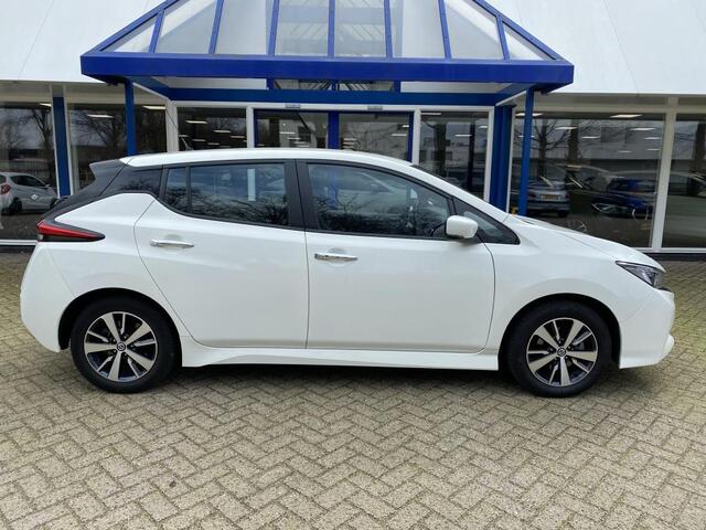 Nissan LEAF Acenta 40 kWh navigatie/airco/automaat