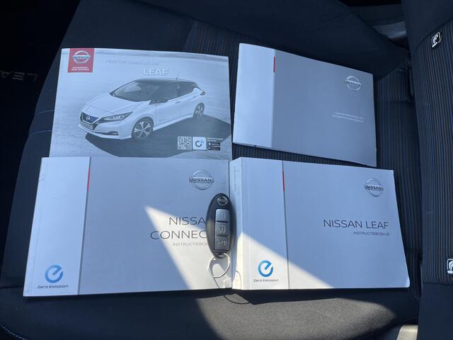 Nissan LEAF N-Connecta 40 kWh /88,7% SOH / Adaptief Cruise Control / Airco / Voor & Achter Stoelverwarming / Stuurverwarming / Keyless Entry /Dode Hoek Detectie / Navigatie / Bluetooth /