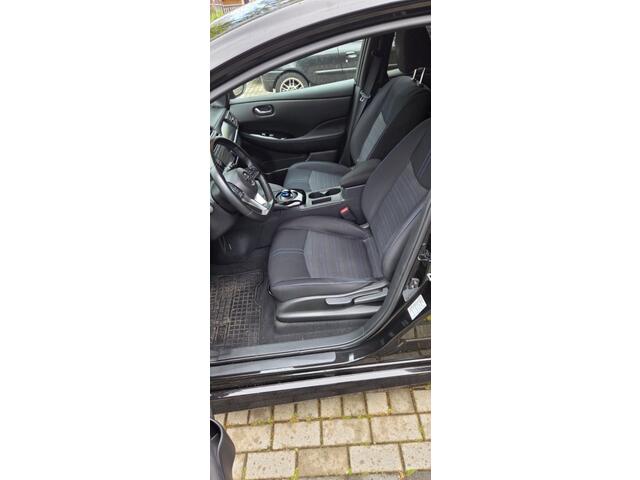 Nissan LEAF N-Connecta 40 kWh