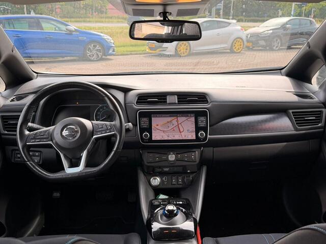 Nissan LEAF N-Connecta 40 kWh | 1E EIGENAAR | NL-AUTO | 360° CAMERA |