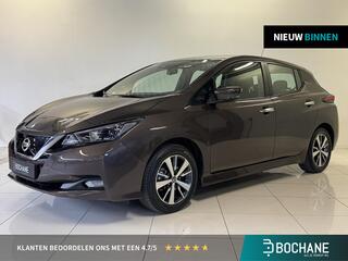 nissan-leaf-acenta-40-kwh--camera-