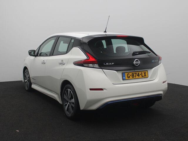Nissan LEAF Acenta 40 kWh | Apple Carplay & Android Auto | Climate Control | Verwarmde voorstoelen | Adaptieve Cruise control |