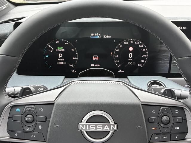 Nissan LEAF Evolve 52 kWh NIEUW UIT VOORRAAD LEVERBAAR | Verwarmbare voorstoelen | Apple CarPlay & Android Auto | Parkeersensoren voor- en achter | Warmtepomp | Adaptieve Cruise Control | Navigatiesysteem| 10 jaar fabrieksgarantie