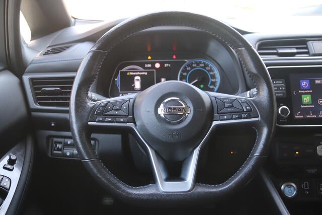 Nissan LEAF N-Connecta 40 kWh, Stoel & Stuurverwarmd, 360 Camera, Cruise, SOH 91,12%
