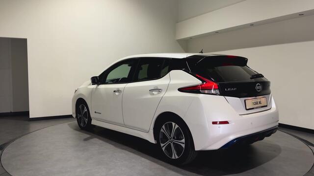 Nissan LEAF Visia 40 kWh | Keyless | Cruise Control Adaptief | Verwarmde stoelen |