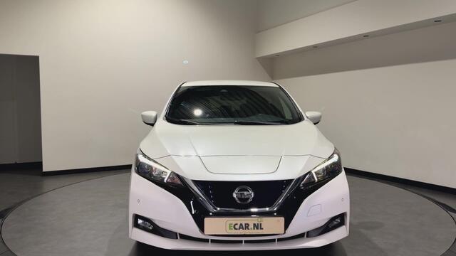 Nissan LEAF Visia 40 kWh | Keyless | Cruise Control Adaptief | Verwarmde stoelen |