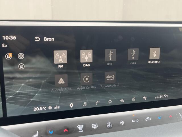 Nissan LEAF Evolve 52 kWh / 10 Jaar Fabrieksgarantie / Panoramadak / Adaptief Cruise Control / Elektr. Voorstoelen / Massage Functie Bestuurder / Apple Carplay&Android Auto / Dab / Elektr. Achterklep / Cold Pack / Warmte Pomp /