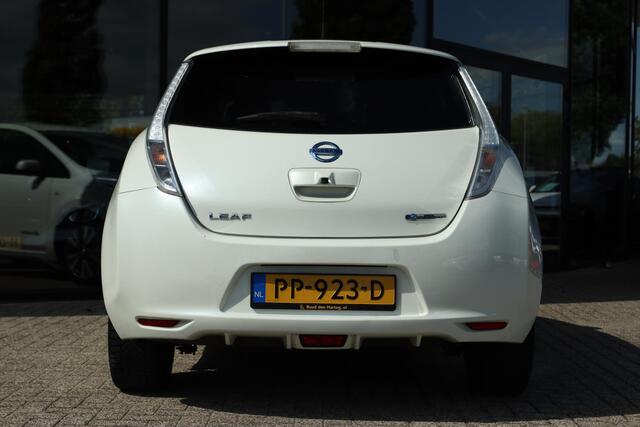 Nissan LEAF TEKNA 30 KWH | LEDER | 360 CAMERA | KEY-LESS | NAVI | CRUISE | CLIMATE | BOSE