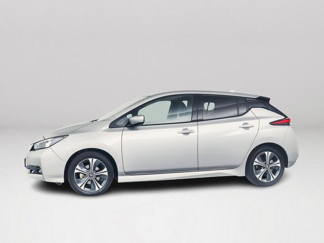 Nissan LEAF Tekna 40 kWh | 360° camera | Stoelverwarming | Keyless | Extra getint glas