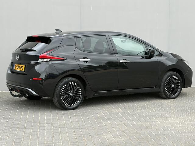 Nissan LEAF e+ Tekna 62 kWh / SOH 99% / Trekhaak voor fietsendrager / Stoelverwarming voor en achter / 360 Graden camera / Apple Carplay & Android Auto / BOSE / Stuurverwarming