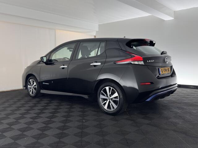 Nissan LEAF Acenta 40 kWh Aut. *HEATPUMP | ADAPTIVE-CRUISE | KEYLESS | TOPVIEW | NAVI-FULLMAP | BLINDSPOT | DAB+ | HEATED-COMFORTSEATS | DIGI-COCKPIT | PRIVACYGLASS | 16"ALU*