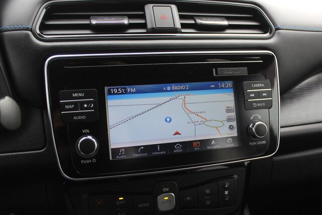 Nissan LEAF e+ Tekna 62 kWh / Trekhaak / 360Camera / Leder / Keyless / 17'' / CarPlay / Dodehoek / DAB / ACC / Stoelverwarming 4x / Warmtepomp