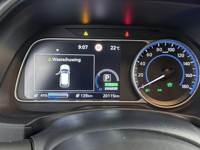 Nissan LEAF N-Connecta 39 kWh | Airco | Apple Carplay/Android Auto | Around View Camera | Cruise Control | Keyless | Stoel- en Stuurverwarming | Warmtepomp |