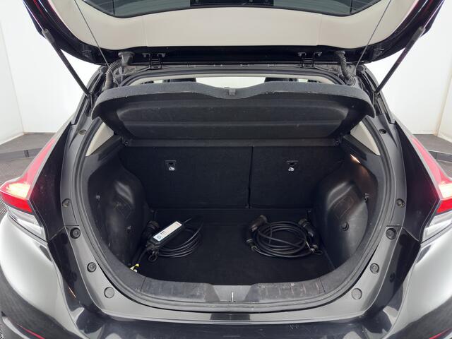 Nissan LEAF Acenta 40 kWh {SoH-86%) Aut. *HEATPUMP | ADAPTIVE-CRUISE | KEYLESS | NAVI-FULLMAP | DAB+ | DIGI-COCKPIT | PRIVACYGLASS | 16"ALU*