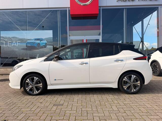 Nissan LEAF Tekna 40 kWh | NAVIGATIE | 360° CAMERA | STOELVERWARMING |