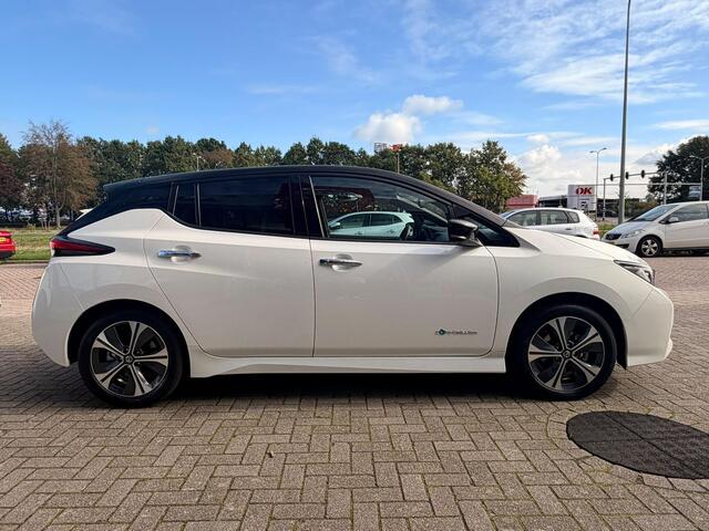 Nissan LEAF Tekna 40 kWh | NAVIGATIE | 360° CAMERA | STOELVERWARMING |