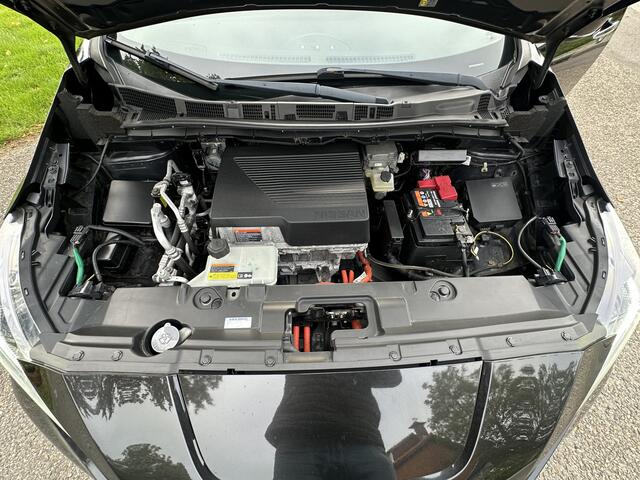 Nissan LEAF 2.ZERO EDITION 40 kWh Volledig onderh * NAP * Nette staat