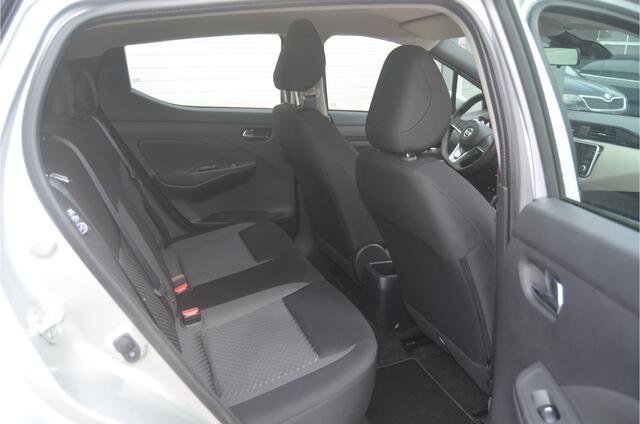 Nissan MICRA 1.0 IG-T N-AUTOMAAT NAV. 12 mnd. gar.