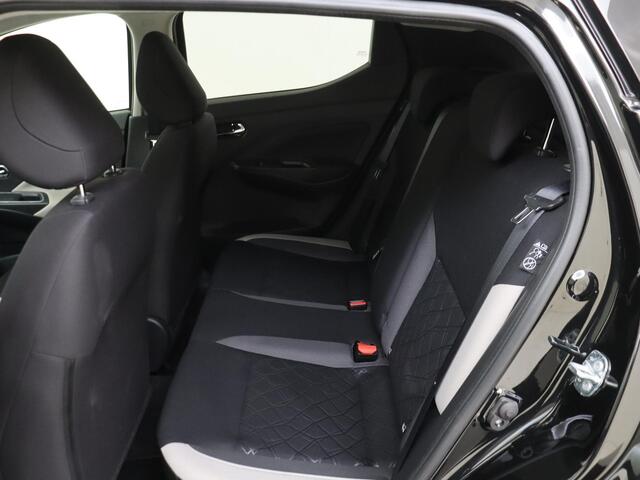 Nissan MICRA 1.0 IG-T N-Connecta | Parkeercamera | Navigatie