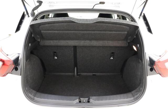 Nissan MICRA 1.0 IG-T N-Connecta 100 PK | Navigatie via Apple Carplay | Airco | Parkeersensoren | Cruise control | Getint glas | Lichtmetalen velgen