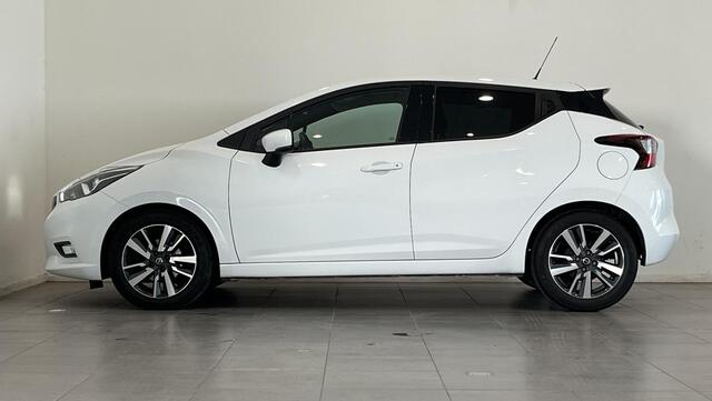 Nissan MICRA 0.9 IG-T N-Connecta | Navigatie | Climate Control | Cruise Control | Lichtmetalen velgen 16" | Parkeersensoren achter en achteruitrijcamera