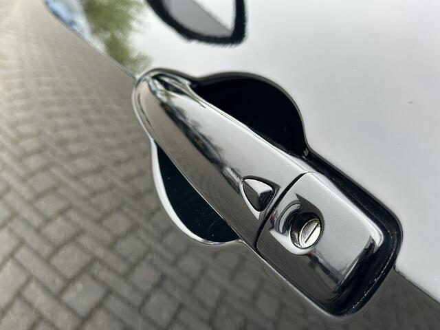 Nissan MICRA 0.9 IG-T N-Connecta Airco ECC | Keyless | Camera | Navigatie | Stoelverwarming | Cruise Control | DAB | Isofix | NAP |