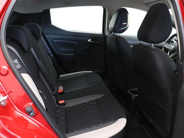 Nissan MICRA 0.9 IG-T Acenta | Camera | Bose | Navigatie | All Season Banden | Cruise Control |