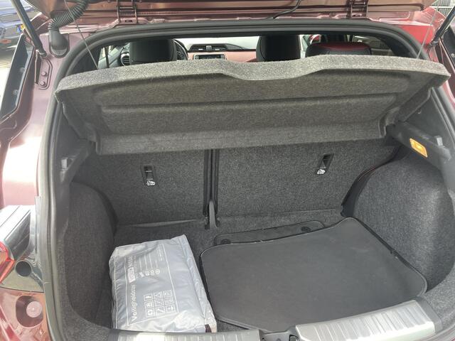 Nissan MICRA 1.0 IG-T N-Style | Lederen bekleding | Stoelverwarming | Navigatie |
