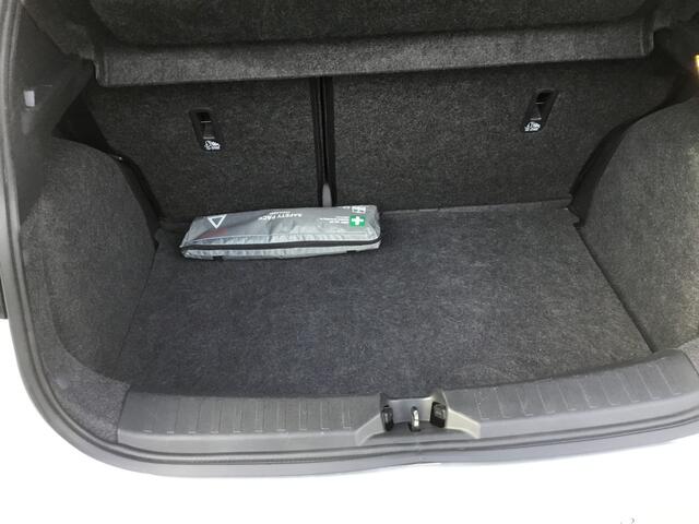 Nissan MICRA 1.0 IG-T N-Connecta