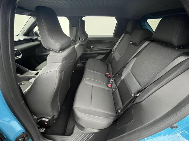 Nissan MICRA ADVANCE - Launch Edition 52 kWh / ¤2500,- EINDEJAARSVOORDEEL / 417 km WLTP / 5 Jaar Fabrieksgarantie / Stuur- en Stoelverwarming / Achteruitrijcamera / Adaptieve Cruise Control / Google Maps Navigatie / Apple Carplay & Android Auto / Climate Control / Ke