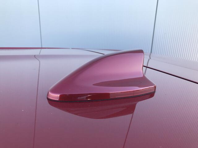 Nissan MICRA 1.0 IG-T DCT A/T N-Sport Half leder/Alcantara, Clima, Keyless Entry, Armsteun