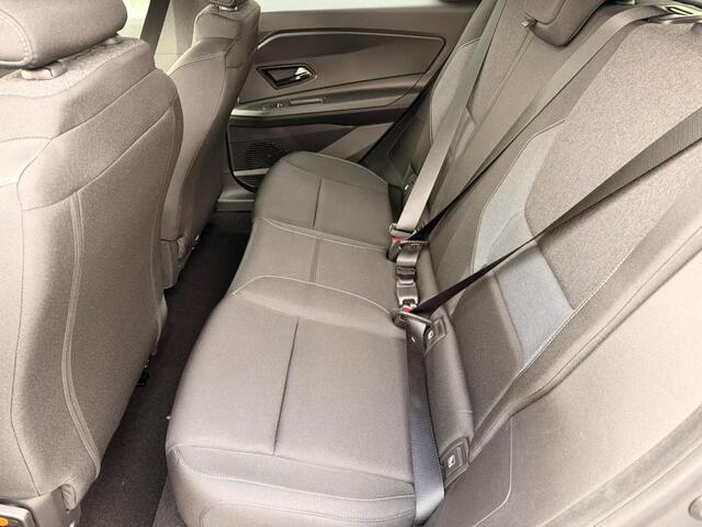 Nissan MICRA ADVANCE 40 kWh | TWO-TONE | NU IN DE SHOWROOM | ¤ 1.000,- VOORRAADKORTING | UIT VOORRAAD LEVERBAAR |