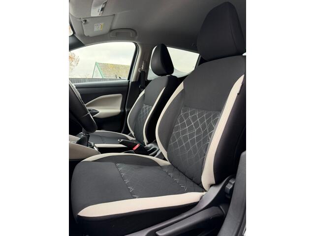 Nissan MICRA 0.9 IG-T N-Connecta / Cruisecontrol / Navi / Camera