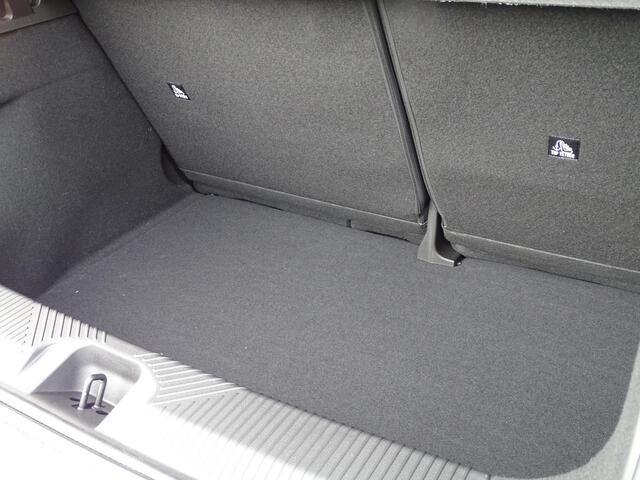 Nissan MICRA EVOLVE 52 kWh APPLE CARPLAY & ANDROID AUTO